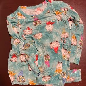 Poshmark Gnomes Pjs